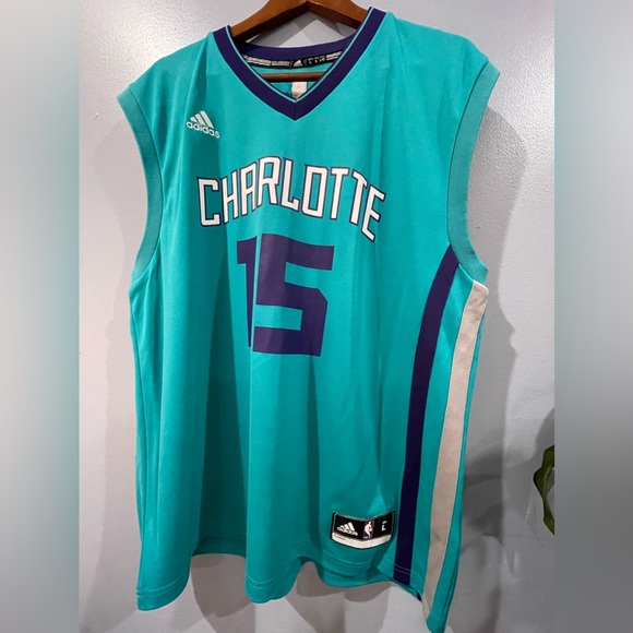 Kemba Walker Signed Charlotte Hornets Jersey #15 Teal Size L NBA - Picture 4 of 10